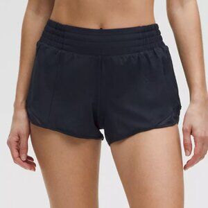 Lululemon Hotty Hot High-Rise Lined Short 2.5" in Black, size 6